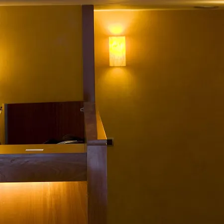 Alba Hotel 3*
