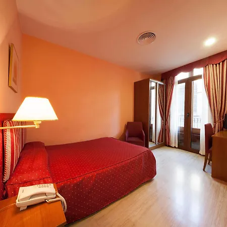 Alba Hotell